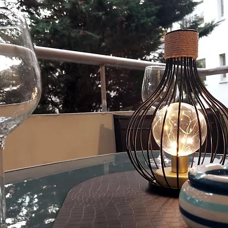 Appartamento Gockel Homes 2 - With Balcony & Netflix Essen